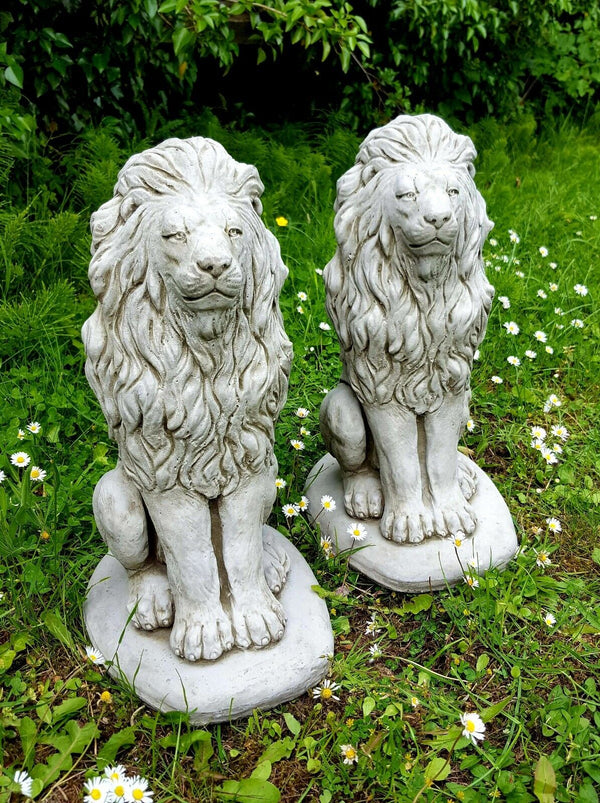 PAIR PROUD LIONS Medium Stone Statues Highly Detailed Garden Ornaments Decor